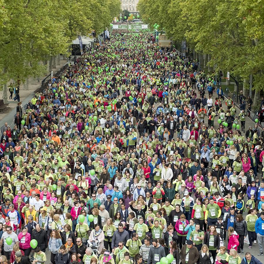 Marcha contra el cáncer Valladolid tiñe de verde