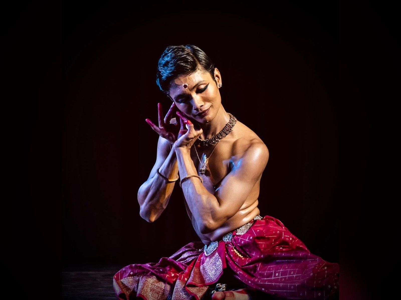 Taller de danza clásica de la India con Pritam Das